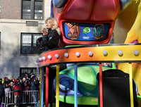 [ẢNH] Tưng bừng cuộc diễu hành bóng bay khổng lồ dịp lễ Tạ ơn ở Mỹ