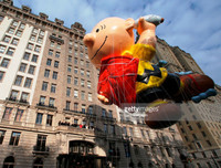 [ẢNH] Tưng bừng cuộc diễu hành bóng bay khổng lồ dịp lễ Tạ ơn ở Mỹ