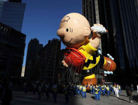 [ẢNH] Tưng bừng cuộc diễu hành bóng bay khổng lồ dịp lễ Tạ ơn ở Mỹ