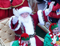 [ẢNH] Tưng bừng cuộc diễu hành bóng bay khổng lồ dịp lễ Tạ ơn ở Mỹ