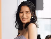 [ẢNH] ‘Nhất tỷ’ Xa Thi Mạn ở tuổi 45: Sắc vóc trẻ trung cùng sự nghiệp thành công đáng ngưỡng mộ