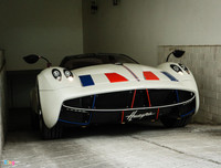 Cận cảnh đám cưới siêu hot của con gái Minh 