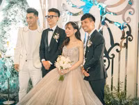 Cận cảnh đám cưới siêu hot của con gái Minh 