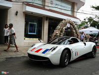 Cận cảnh đám cưới siêu hot của con gái Minh 