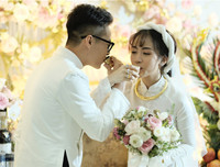 Cận cảnh đám cưới siêu hot của con gái Minh 