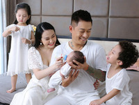 [ẢNH] Những nghệ sĩ nổi tiếng bất ngờ giải nghệ khi đang trên đỉnh cao sự nghiệp