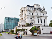 [ẢNH] Chiêm ngưỡng những biệt thự triệu đô, dinh cơ hoành tráng của dàn sao Việt