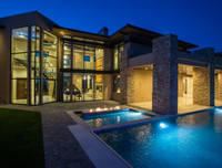 [ẢNH] Chiêm ngưỡng những biệt thự triệu đô, dinh cơ hoành tráng của dàn sao Việt