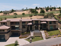 [ẢNH] Chiêm ngưỡng những biệt thự triệu đô, dinh cơ hoành tráng của dàn sao Việt