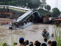 [ẢNH] Những vụ tai nạn đường sắt thảm khốc trên thế giới