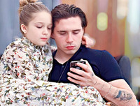 [ẢNH] Con gái Tom Cruise và David Beckham: Hai 