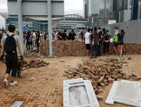 Hiện trường vụ bạo động lớn nhất ở Hong Kong 15 năm qua