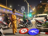 [ẢNH] Phần đường Láng không dành cho xe máy: Nhiều người bị 