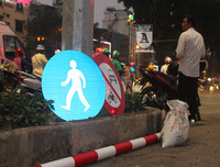 [ẢNH] Phần đường Láng không dành cho xe máy: Nhiều người bị 