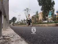 [ẢNH] Phần đường Láng không dành cho xe máy: Nhiều người bị 