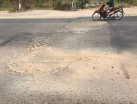 [ẢNH] Những mẹo nhỏ giúp tiết kiệm xăng khi đi xe máy