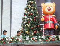 [ẢNH] Những địa điểm check in đẹp hết ý ở Hà Nội vào dịp Giáng sinh 2019