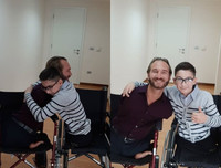 Cậu bé không chân sống đầy nghị lực, 