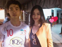 [ẢNH] So kè nhan sắc vợ sắp cưới và những 