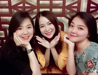 [ẢNH] Bất ngờ trước cuộc sống hiện tại của các thành viên nhóm Mắt Ngọc đình đám một thời