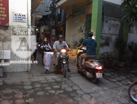 Hà Nội: Người dân đã tháo dỡ barie tự ý lắp đặt cản trở giao thông