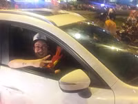 [ẢNH] Muôn vàn cách ăn mừng của Sao khi đội tuyển Việt Nam vào chung kết AFF Cup 2018