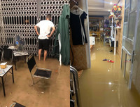 Thái Nguyên ngập lụt kỷ lục, ô tô 