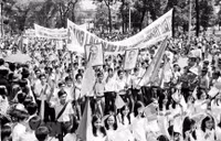 [ẢNH] Những hình ảnh khó quên trong ngày giải phóng miền Nam, thống nhất đất nước năm 1975