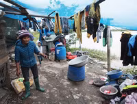 Cuộc sống đói nghèo trong những gia đình 