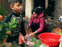 Cuộc sống đói nghèo trong những gia đình 