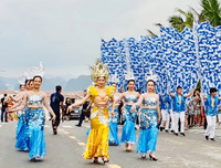 [ẢNH] Vũ điệu đường phố nóng bỏng khuấy động Carnaval Hạ Long 2019