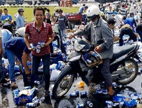 Hành xử xấu xí của một bộ phận người Việt tại siêu thị Auchan