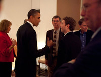 [ẢNH] Sử dụng Facebook thông minh: Những điều cần lưu ý