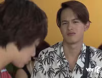 Diễn viên 