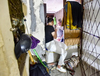 Kinh ngạc cảnh sống chật chội trong những ngôi nhà siêu nhỏ