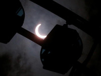 [ẢNH] Chiêm ngưỡng Nhật thực đẹp hiếm có tại nhiều nơi trên thế giới