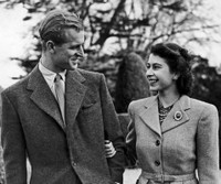 [ẢNH] Những bức ảnh thời trẻ hiếm có của Nữ hoàng Anh Elizabeth II