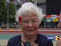 Cụ bà 103 tuổi Mỹ thi chạy, phá kỷ lục thế giới chặng đua 100m