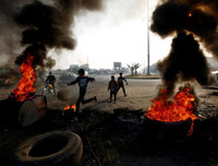 [ẢNH] Vụ đốt cháy lãnh sự quán Iran tại Najaf: Mối quan hệ lịch sử bị phá vỡ