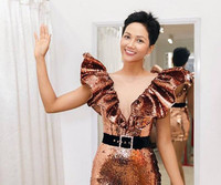 [ẢNH] Kỳ tích: Đại diện Việt Nam lần đầu lọt top 5 Hoa hậu Hoàn vũ Thế giới