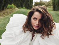 [ẢNH] Cận cảnh nhan sắc gợi cảm của mỹ nhân 