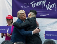 Bản sao nhà lãnh đạo Kim Jong-un và những lần gây chú ý khi xuất hiện cùng bản sao Tổng thống