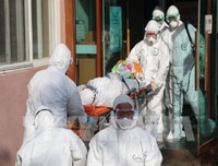 [ẢNH] Những hành động đẹp của nghệ sĩ Hàn Quốc trong đại dịch Covid-19