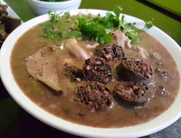 [ẢNH] Những món ngon 'nhức nách' từ lòng, dồi cho ngày đông Hà Nội