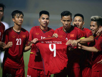 [ẢNH] Quế Ngọc Hải và những lần lĩnh án phạt nặng vì chơi thô bạo