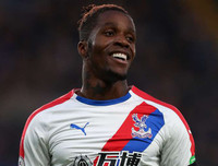 [ẢNH] Chuyển nhượng bóng đá quốc tế ngày 7-8: MU tính kế bán 