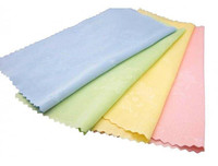 [ẢNH] Vệ sinh điện thoại đúng cách chống lây nhiễm virus Covid-19