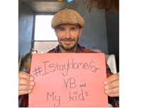 [ẢNH] Những người nổi tiếng hưởng ứng phong trào #IStayhomefor