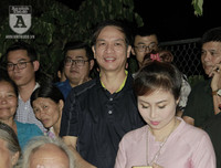 [ẢNH] Mang yêu thương đến trẻ em nghèo dưới chân cầu Long Biên trong ngày Tết thiếu nhi