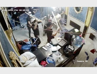 [ẢNH] Những vụ đòi nợ táo tợn, bất chấp các quy định của pháp luật